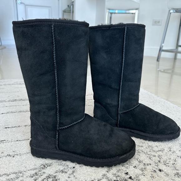 UGG tall boots genuine sheepskin - Picture 8 of 11
